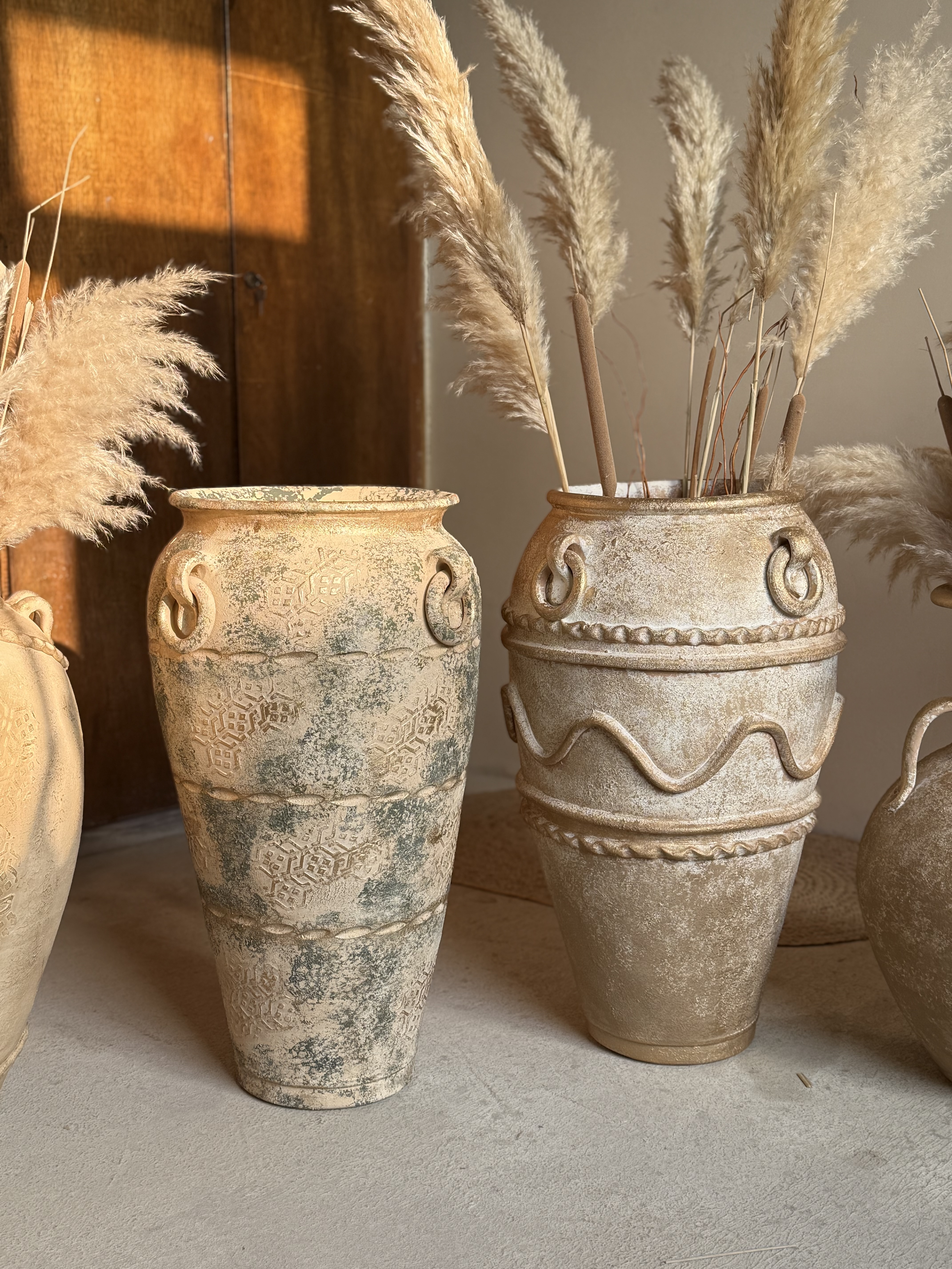 گلدان های کنارسالنی/LECA/گوشه دنج خونت/پتینه شده