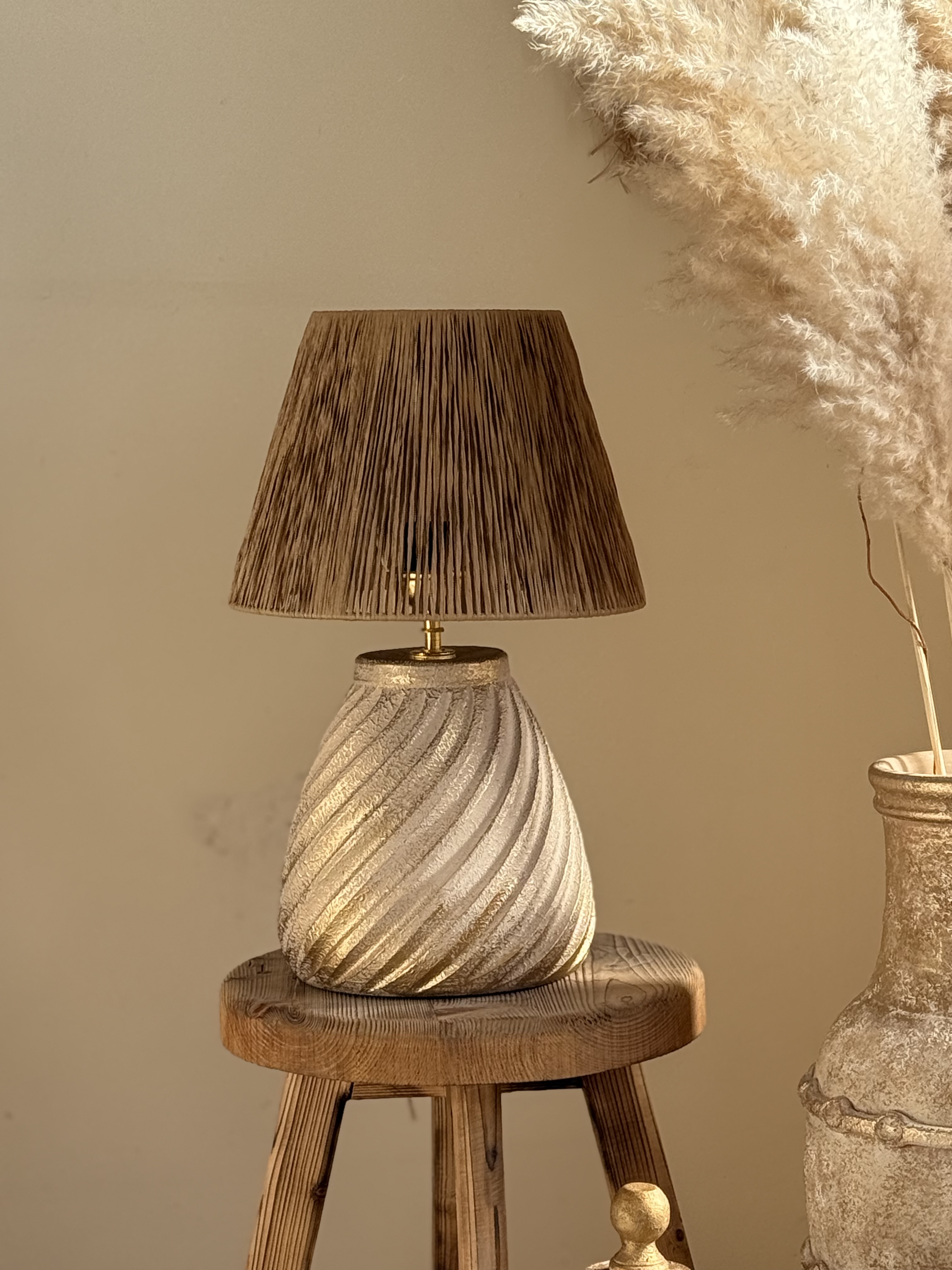 اباژور رومیزی